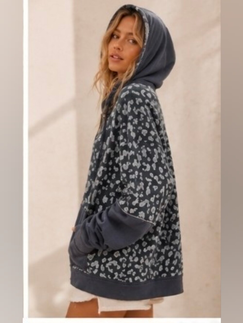 We The Free Meow Oversized Hoodie by Free People M NWT In Washed Black Combo - Picture 3 of 10